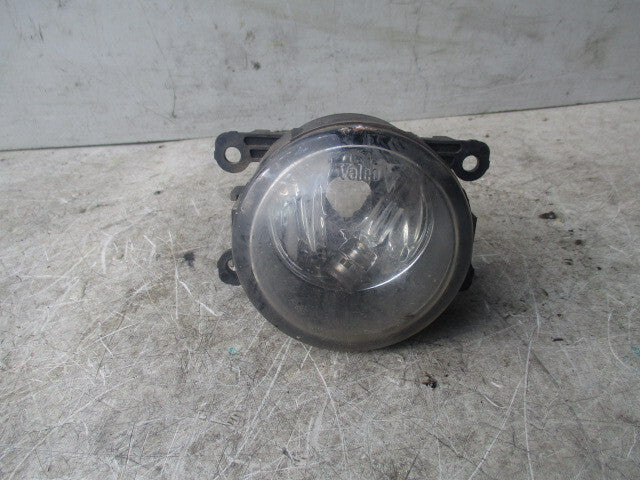 2007 RENAULT LAGUNA MK3 OSF DRIVER SIDE FOG LIGHT