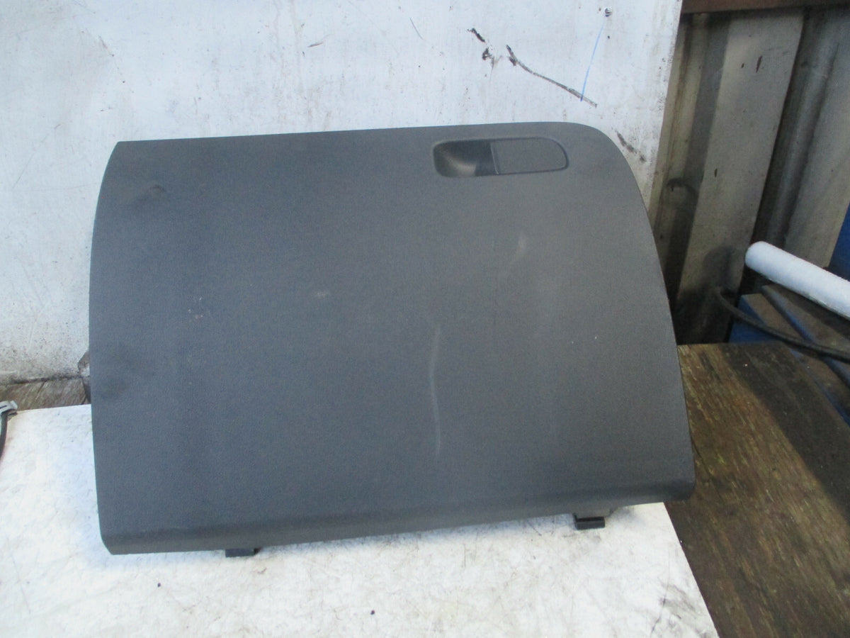 SKODA OCTAVIA MK3 2018 NS PASSENGER SIDE STORAGE COMPARTMENT 5E2857121B