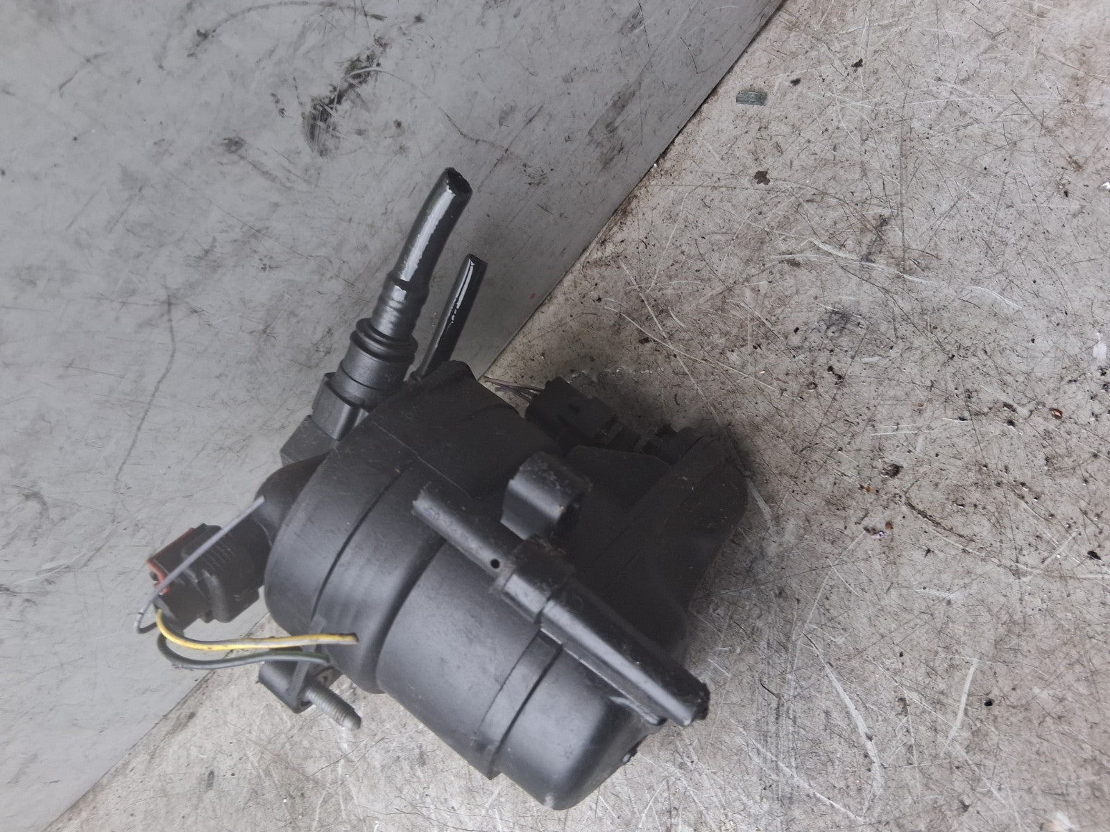 2017 FORD GRAND C MAX FUEL FILTER HOUSING