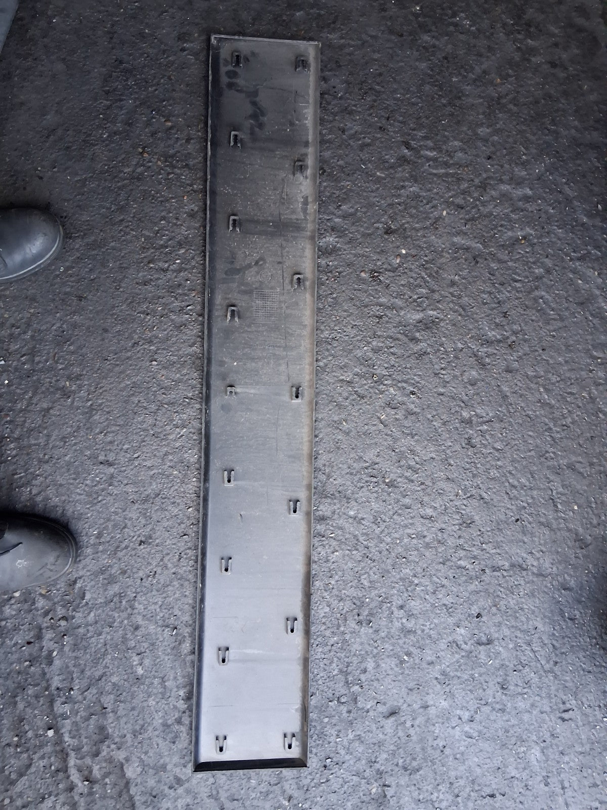 2021 PEUGEOT BOXER MK3 OSR DRIVER SIDE REAR RIGHT MOULDING TRIM 1306324070