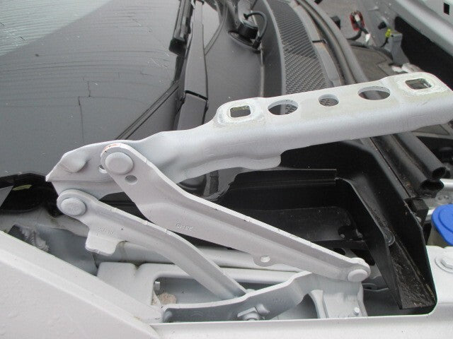2024 VAUXHALL GRANDLAND MK1 FACELIFT DRIVER SIDE BONNET HINGE