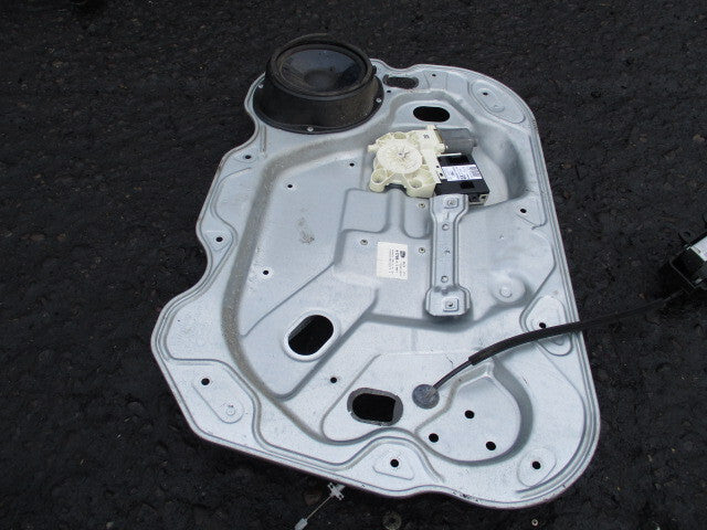 2009 FORD FIESTA MK7 OSF DRIVER SIDE WINDOW REGULATOR MOTOR 7M5T14B533C