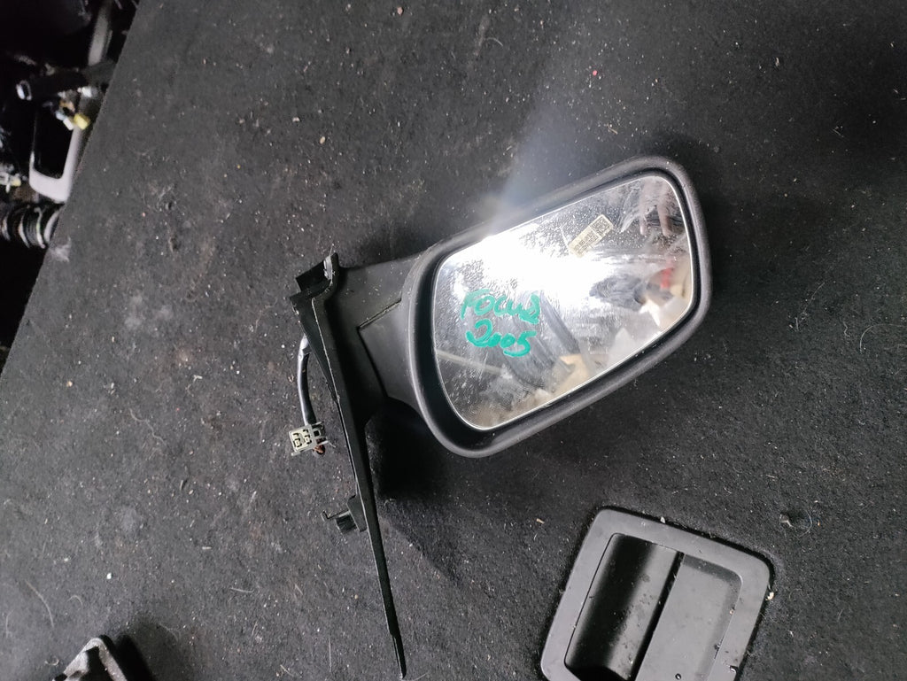 FORD FOCUS MK2 2005 HATCHBACK NS PASSENGER SIDE WING MIRROR