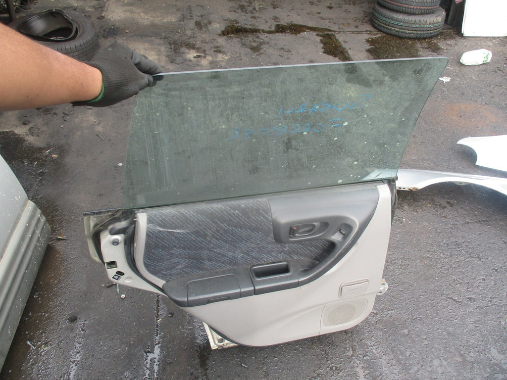 SUBARU FORESTER MK1 FACELIFT COMPLETE NSR PASSENGER LEFT SIDE REAR DOOR SILVER