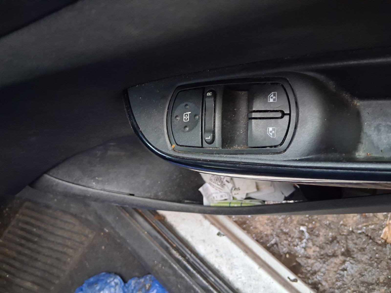 2018 VAUXHALL CORSA E 3 DOOR CORSA VAN OS DRIVER SIDE WINDOW CONTROL SWITCH