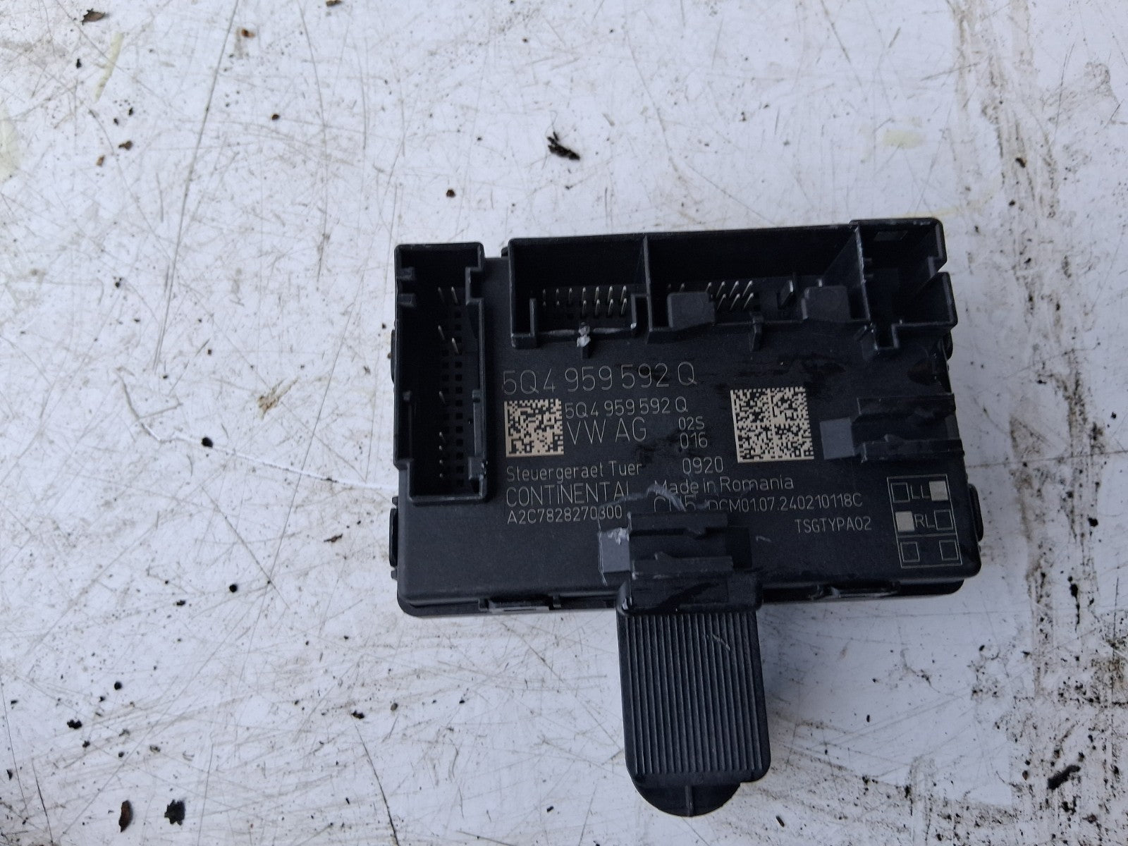 2024 AUDI A1 S LINE MK2 NSF PASSENGER SIDE FRONT DOOR CONTROL MODULE 5Q4959592Q
