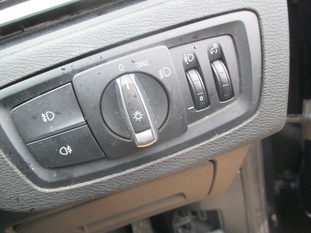 BMW X1 2018 F48 HEADLIGHT & FOGLIGHT CONTROL SWITCH