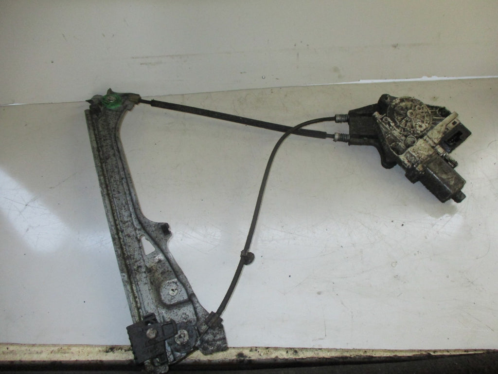 RENAULT LAGUNA MK3 OSR DRIVERS SIDE REAR ELECTRIC WINDOW MOTOR 827000001R