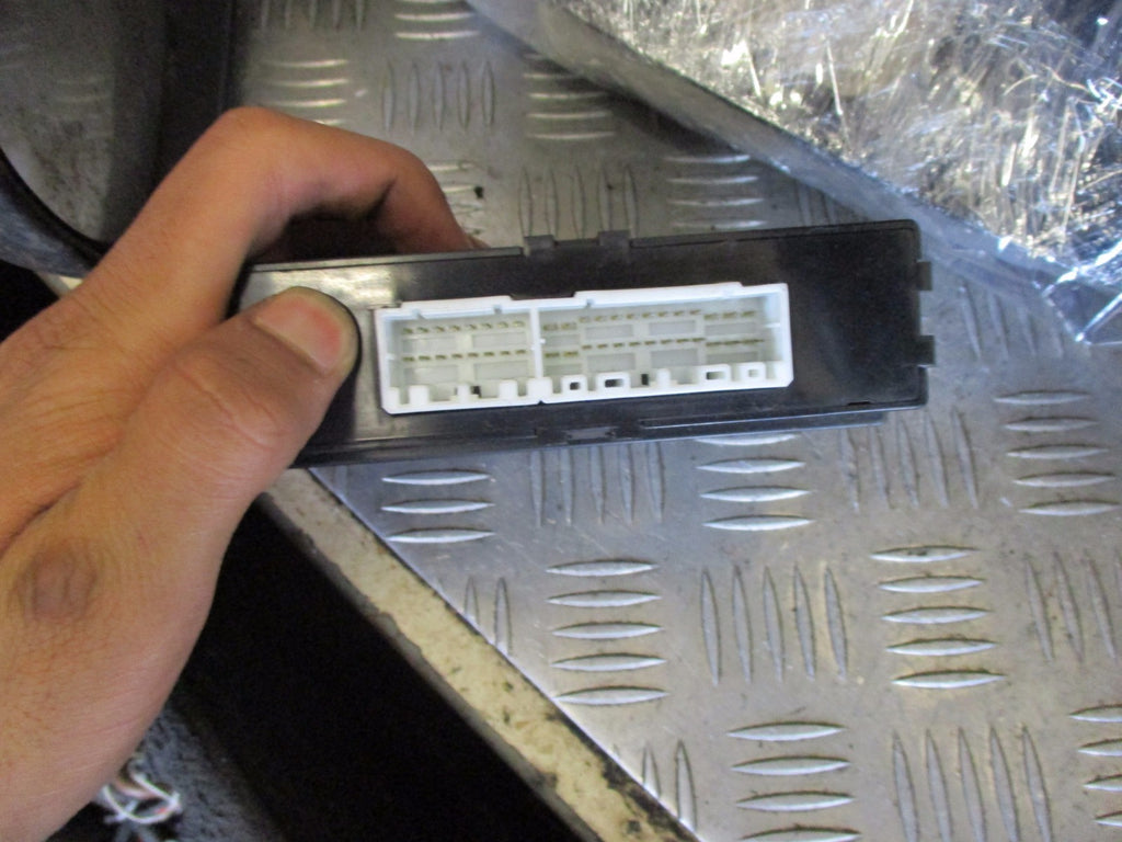 KIA PICANTO MK1 BA 2004 RECEIVER ECU 95400-07400 ETACS
