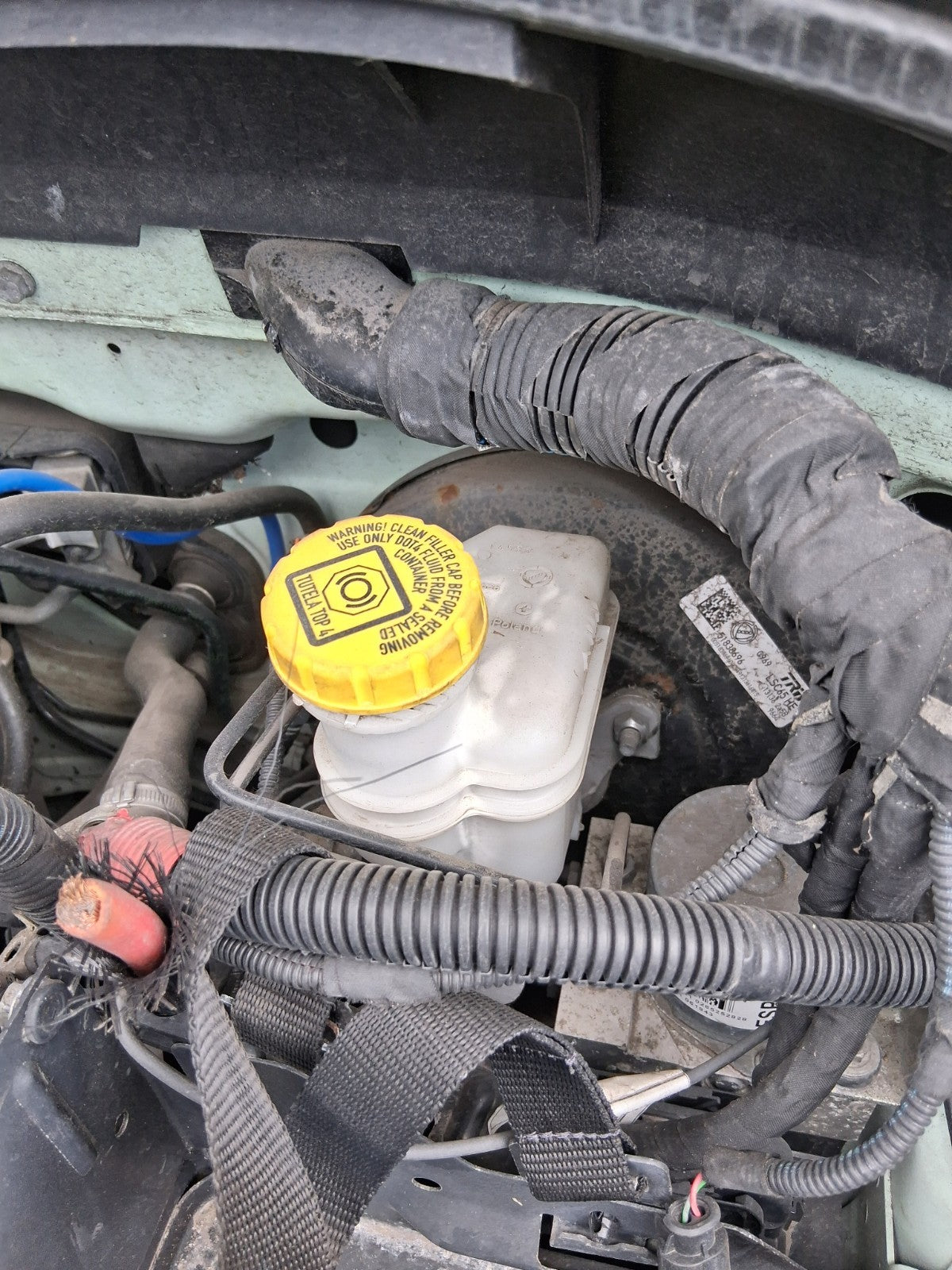 2015 FIAT 500 LOUNGE MK1 1.2 PETROL BRAKE FLUID RESERVOIR BOTTLE TANK