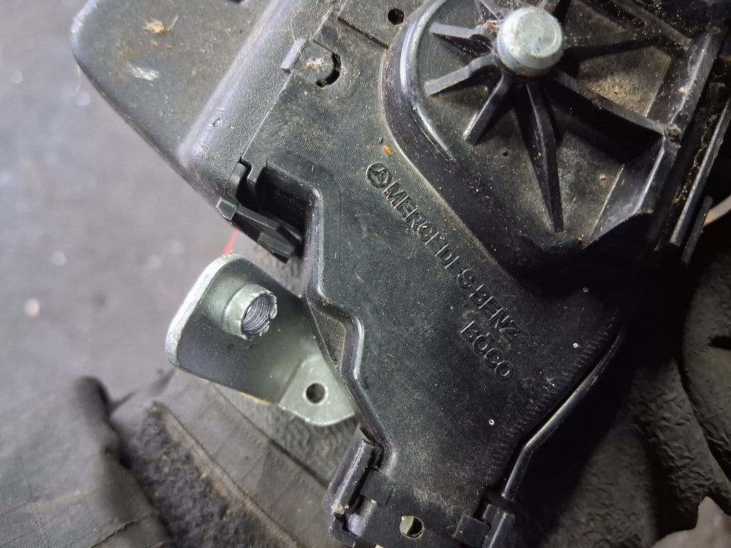 2021 MERCEDES A CLASS V177 REAR BOOT LOCK MECHANISM