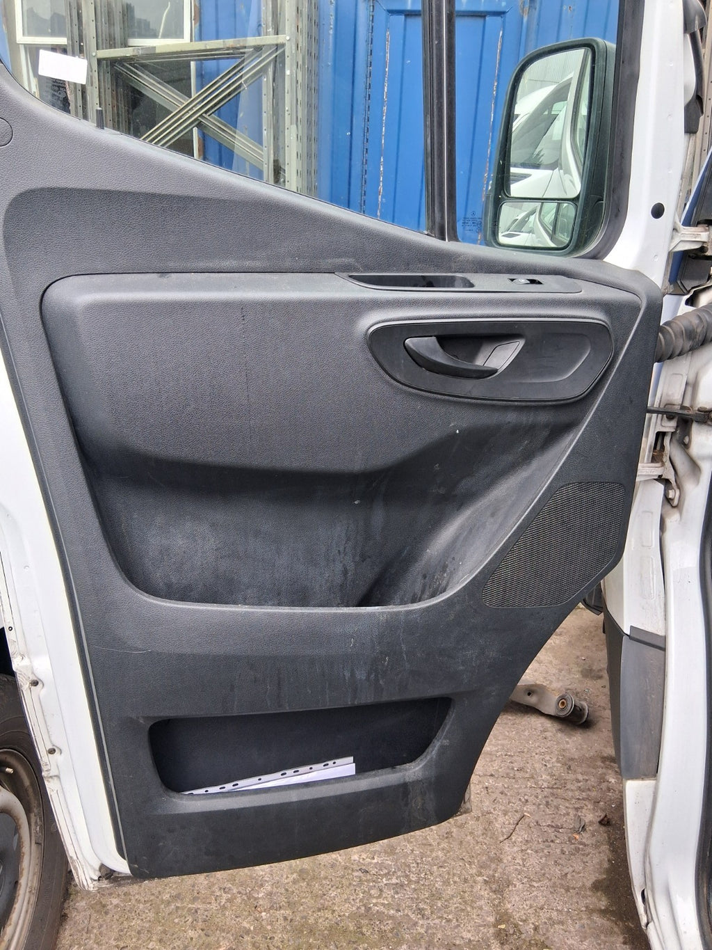 2018 MERCEDES BENZ SPRINTER W907 NSF PASSENGER SIDE FRONT LEFT DOOR CARD PANEL