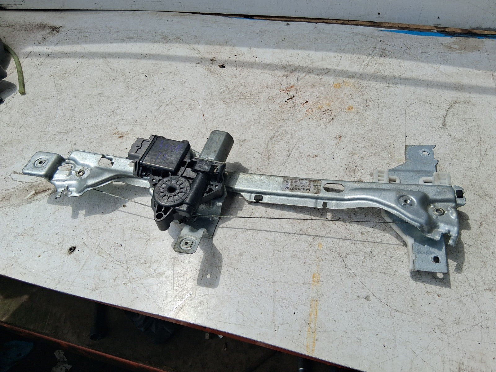 2012 PEUGEOT 3008 MK1 NSF PASSENGER FRONT LEFT WINDOW MOTOR REGULATOR 9682808780