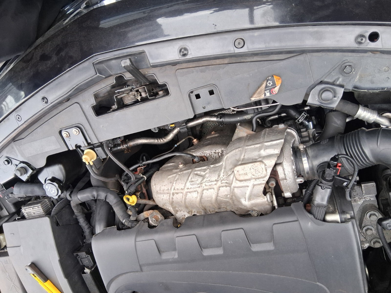 2011 VAUXHALL INSIGNIA ESTATE MK1 BONNET LOCK CATCH MECHANISM