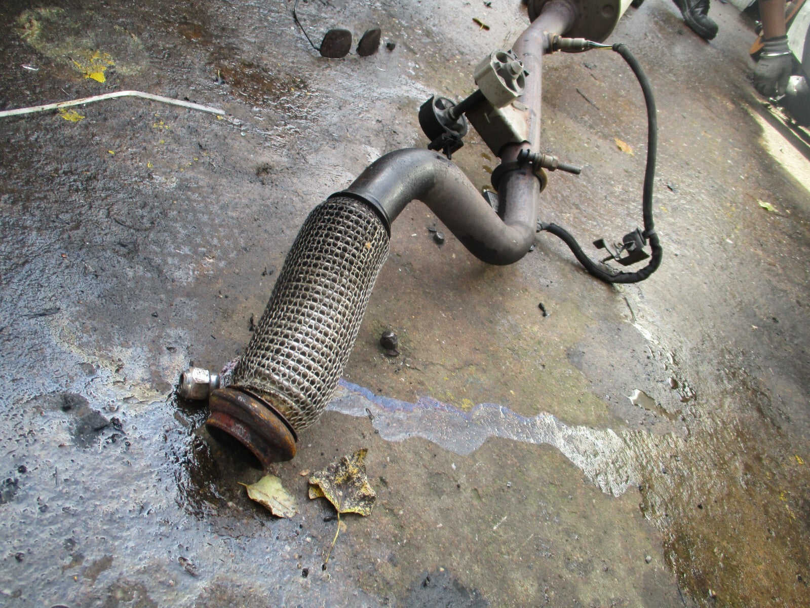 CITROEN C5 AIRCROSS 2020 1.5 DIESEL EXHAUST PIPE WITH MODULE 9811207180