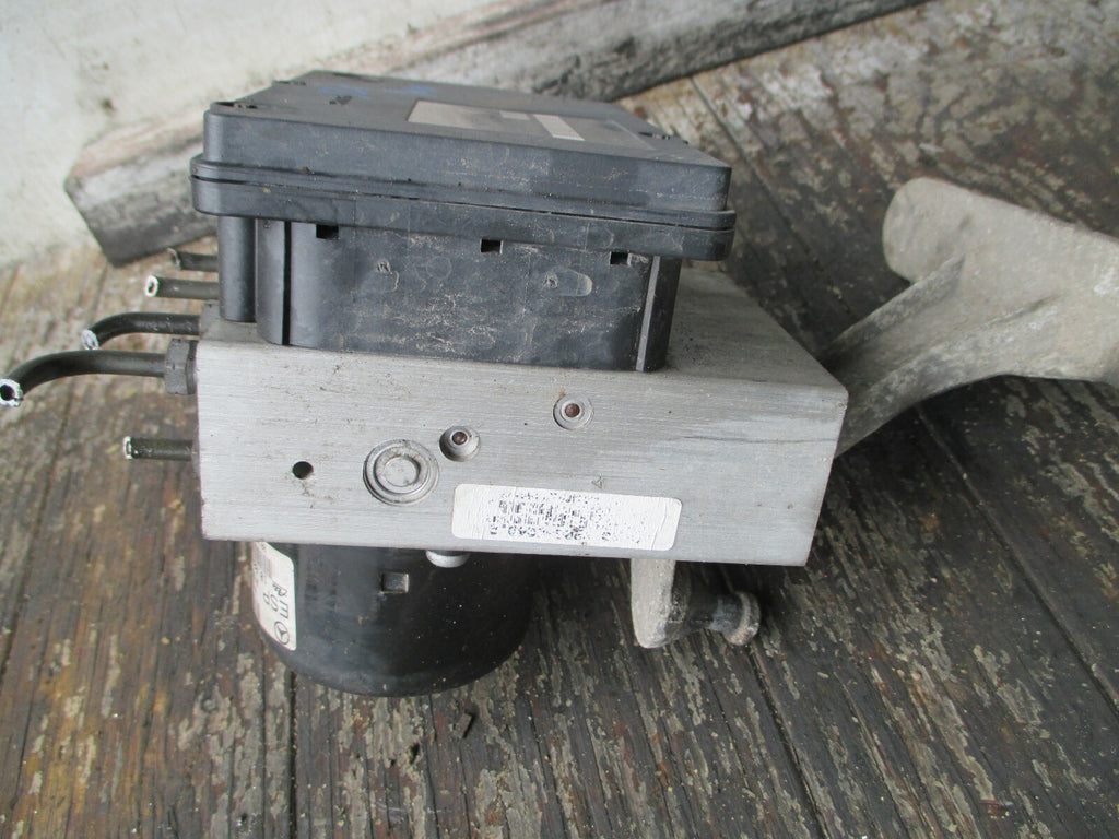 MERCEDES BENZ SLK R171 2010 ABS PUMP + MODULE A0375453632