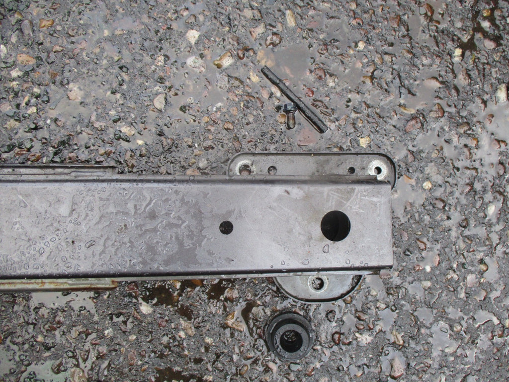 VAUXHALL VIVA 2015 REAR BACK BUMPER SUPPORT REINFORCEMENT CRASH BAR BEAM