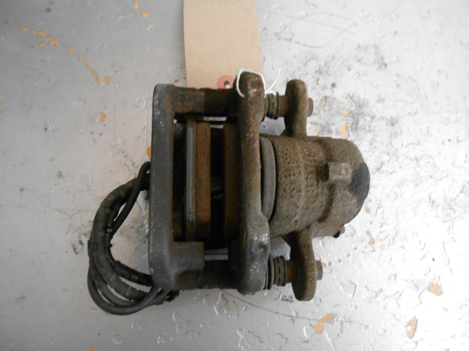BMW 1 SERIES E87 116I 2.0 SPORT OSF DRIVER SIDE FRONT BRAKE CALIPER & CARRIER