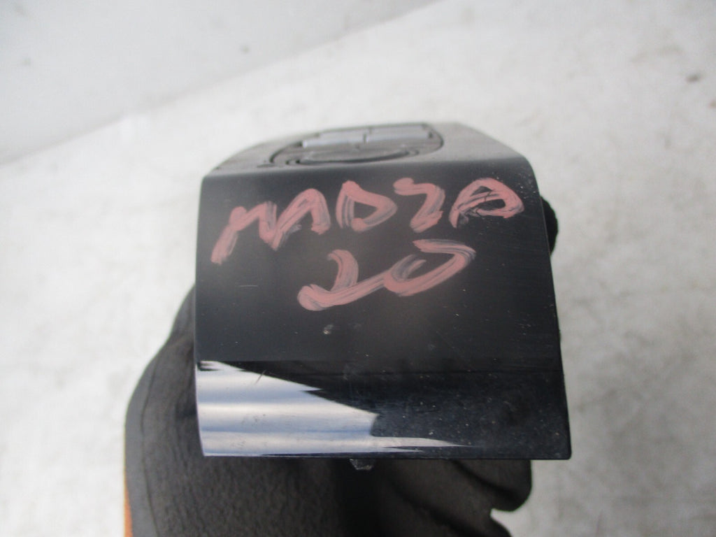 MAZDA CX 30 2021 OSF DRIVER SIDE FRONT WINDOW SWITCH BDMC66350A