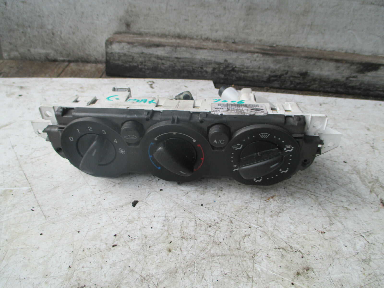 FORD C MAX 2006 HEATER AC CLIMATE CONTROL SWITCH PANEL 3M5T19980AD