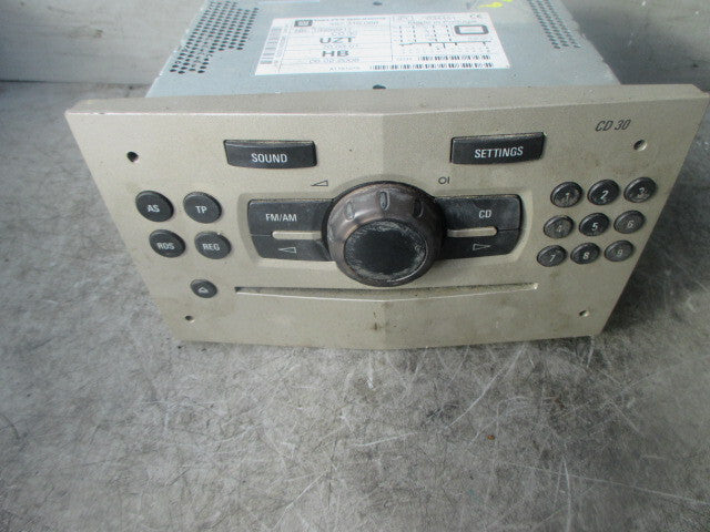 VAUXHALL CORSA 2007-2014  RADIO CD PLAYER HEAD UNIT 497316088