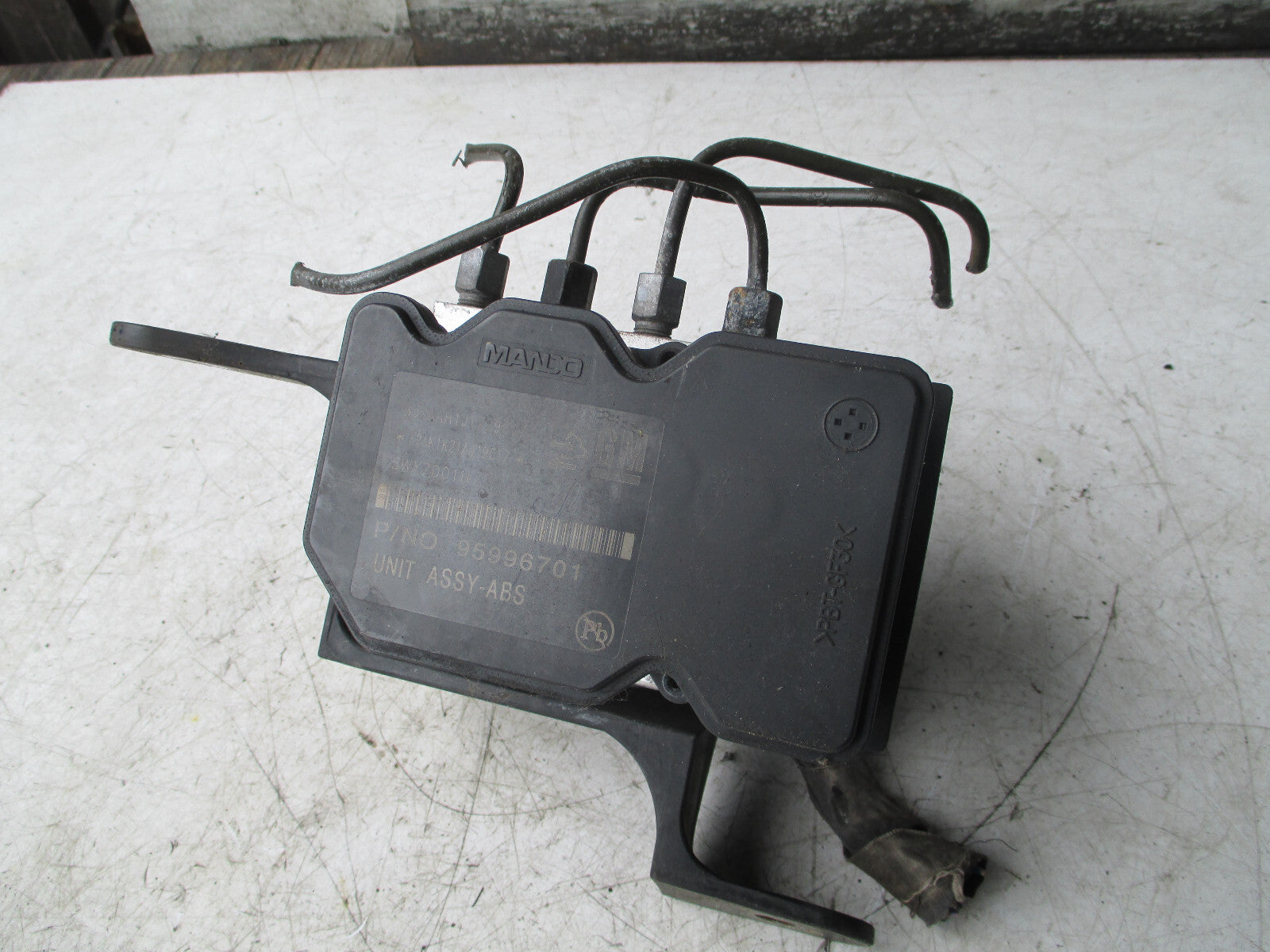 CHEVROLET SPARK 2010 ABS PUMP & MODULATOR 95996701