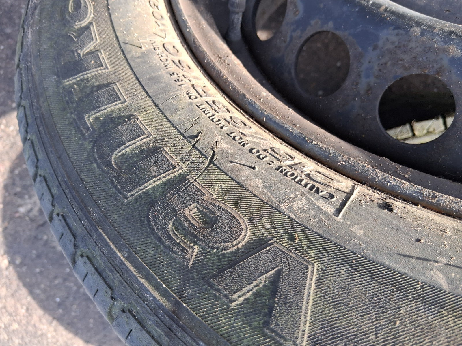 2021 FORD TRANSIT MK8 16 INCH STEEL WHEEL WITH TYRE 215/65R16