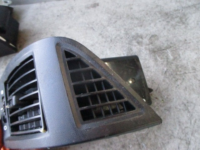 2023 VAUXHALL MOVANO C MK3 OS DRIVER SIDE DASH AIR VENT