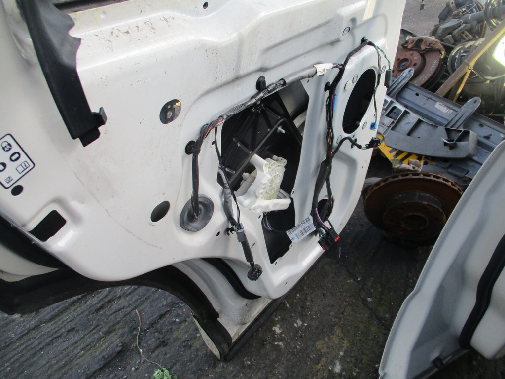 2009 RANGE ROVER SPORT l320 NSR PASSENGER SIDE REAR BARE DOOR WHITE LRC 909