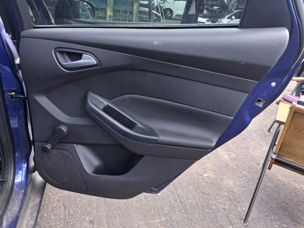 2015 FORD FOCUS MK3 OSR DRIVER SIDE REAR DOOR CARD PANEL