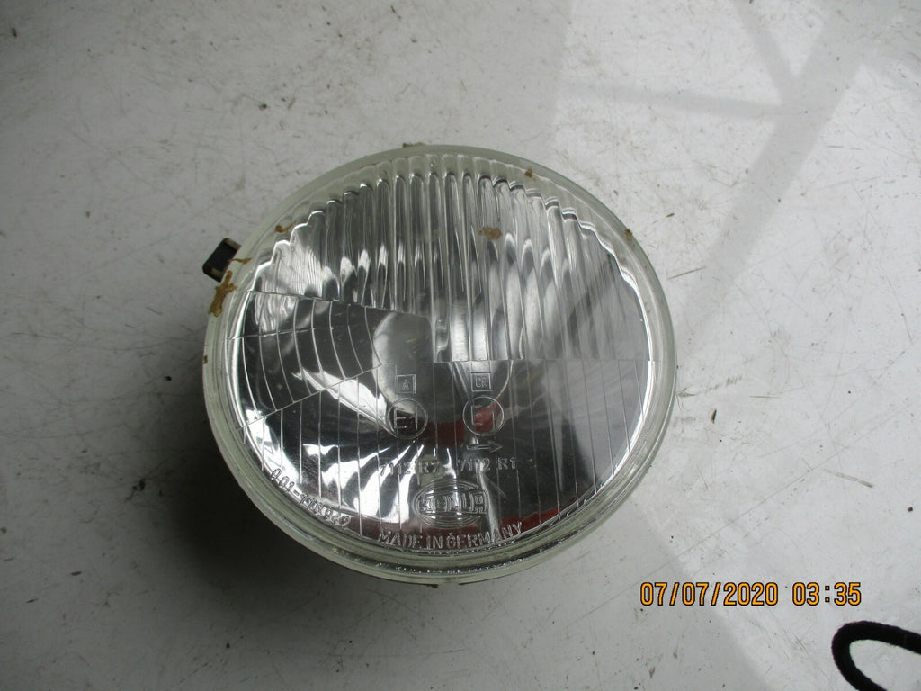 AUDI SEAT VOLKSWAGEN VW KIT HEADLIGHT HEADLAMP OUTER HELLA 862941105 1L6117259