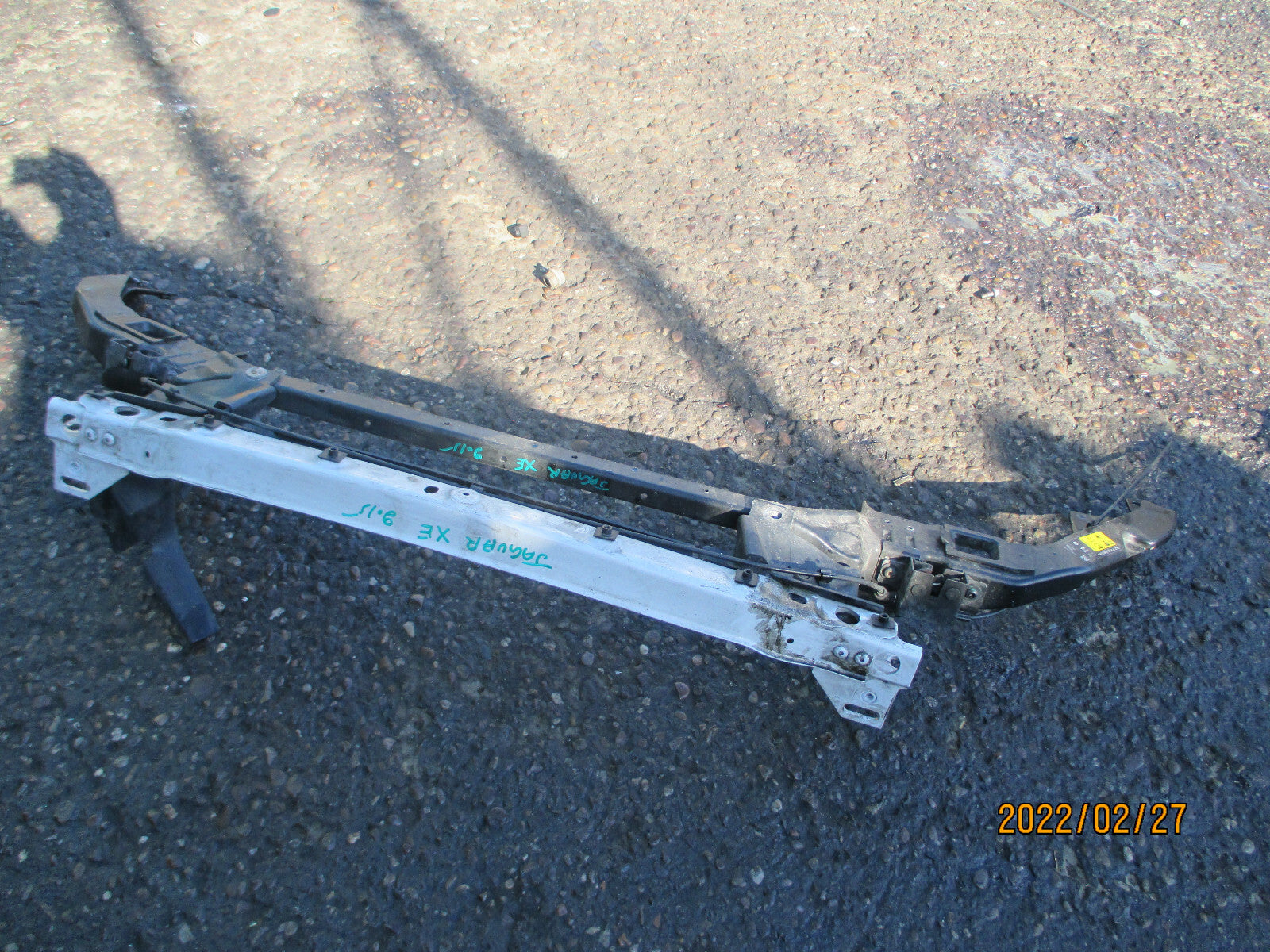 2015 JAGUAR XE 2.0 DIESEL FRONT RADIATOR SLAM LANDING PANEL WHITE DAMAGED