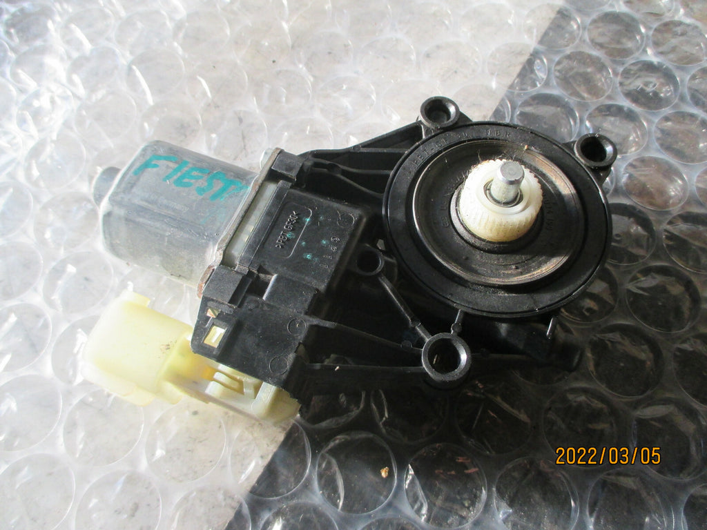 FORD FIESTA MK7 2016 OSF DRIVER SIDE FRONT DOOR WINDOW MOTOR 8A6114553B