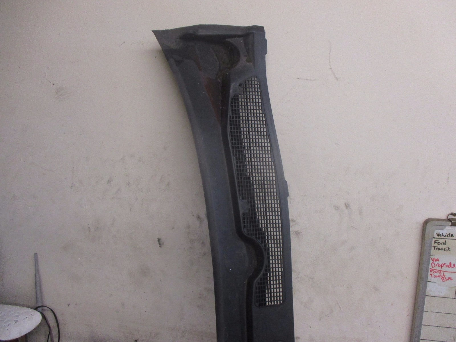 RENAULT MEGANE 2013 MK3 FRONT WINDSCREEN PLASTIC SCUTTLE UNDER PANEL 668110006R