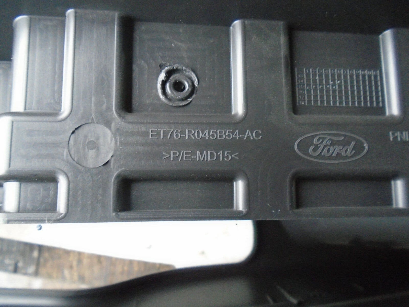 FORD TRANSIT COURIER 2017 CENTRE CONSOLE PANEL ET76R045B54