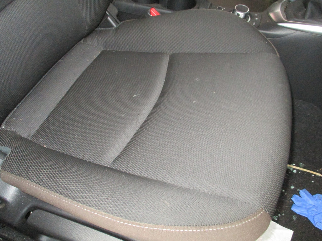 2023 MAZDA 2 MK3 DJ OSF DRIVER SIDE FRONT COMPLETE SEAT FABRIC
