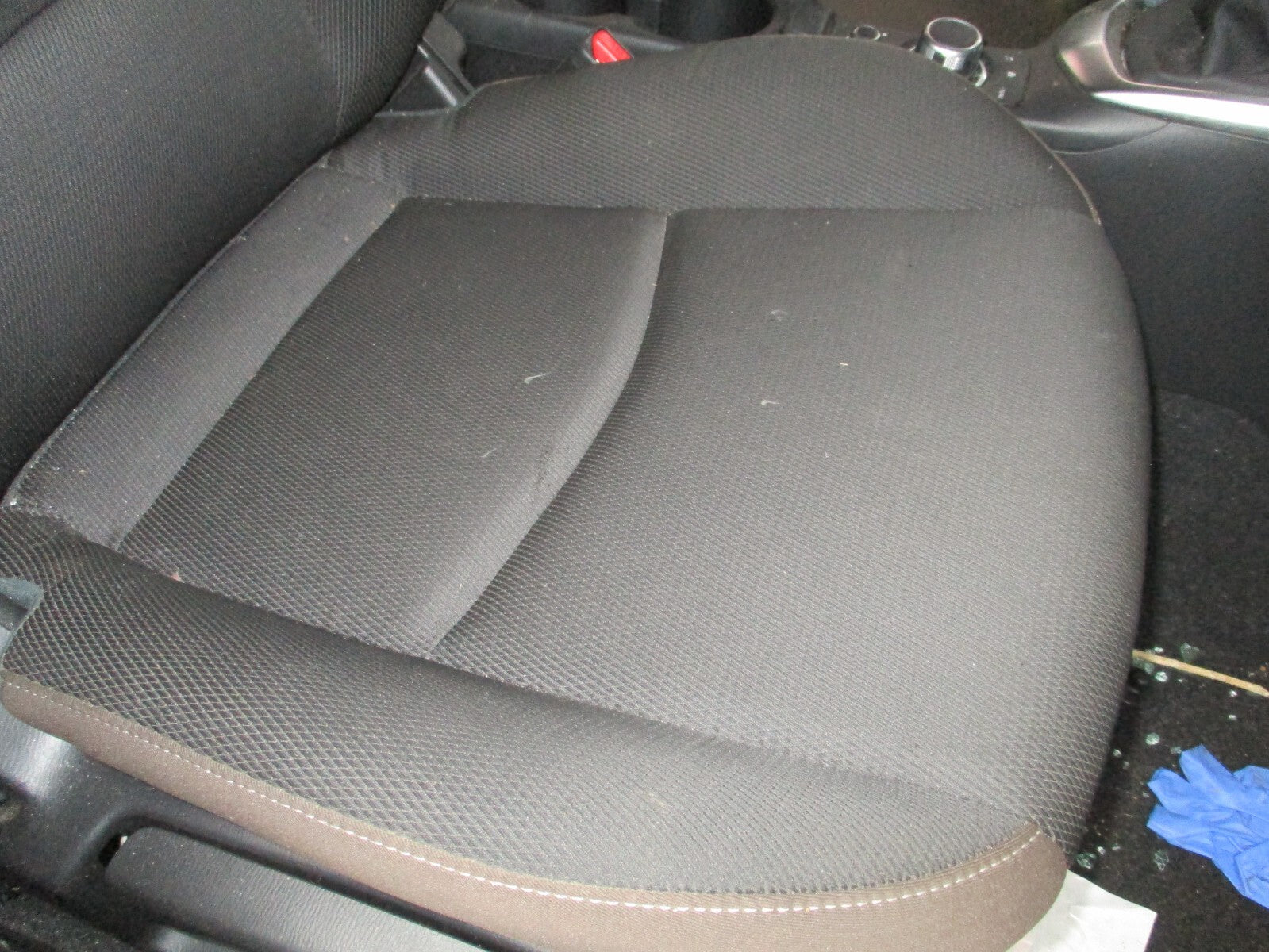 2023 MAZDA 2 MK3 DJ OSF DRIVER SIDE FRONT COMPLETE SEAT FABRIC