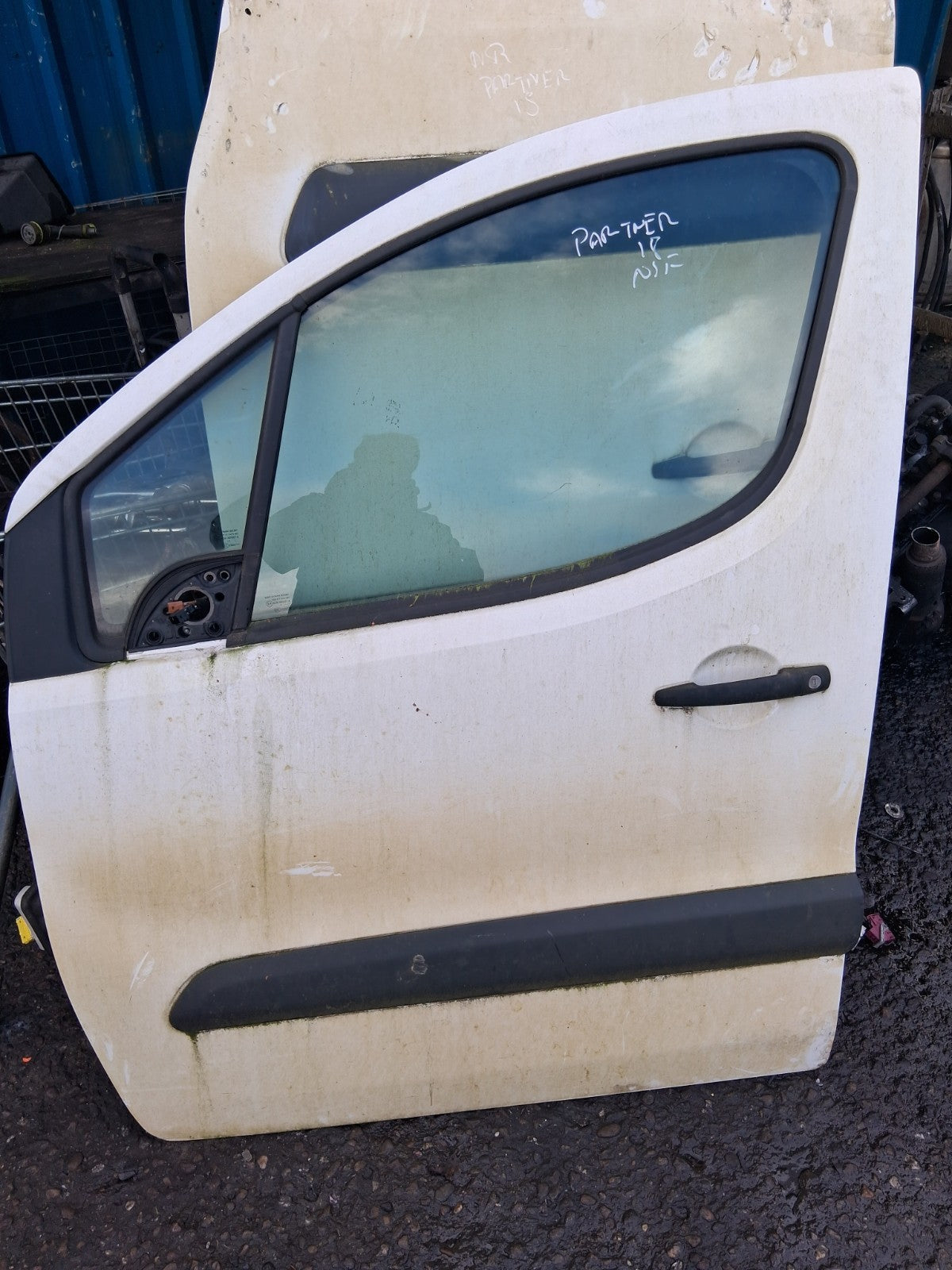 2018 PEUGEOT PARTNER MK2 NSF PASSENGER SIDE FRONT LEFT BARE DOOR WHITE