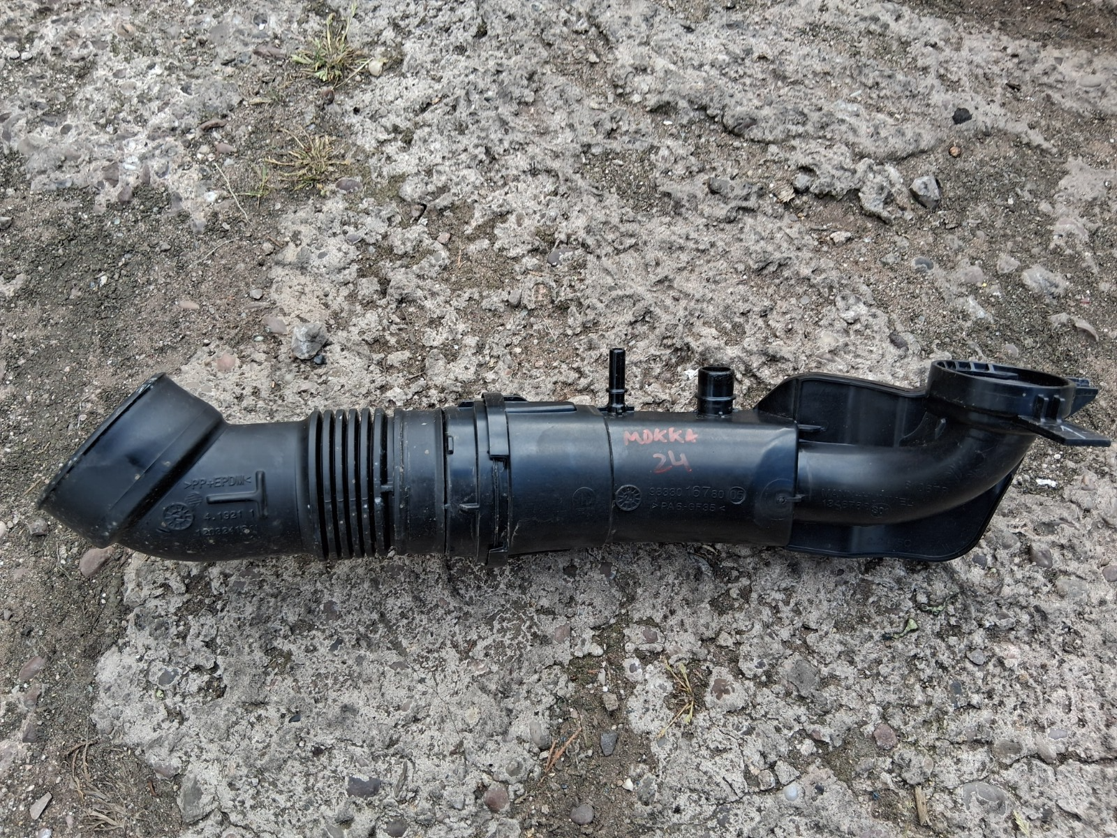 2024 VAUXHALL MOKKA B MK2 1.2 PETROL AIR INTAKE PIPE HOSE PIPE 9833016780