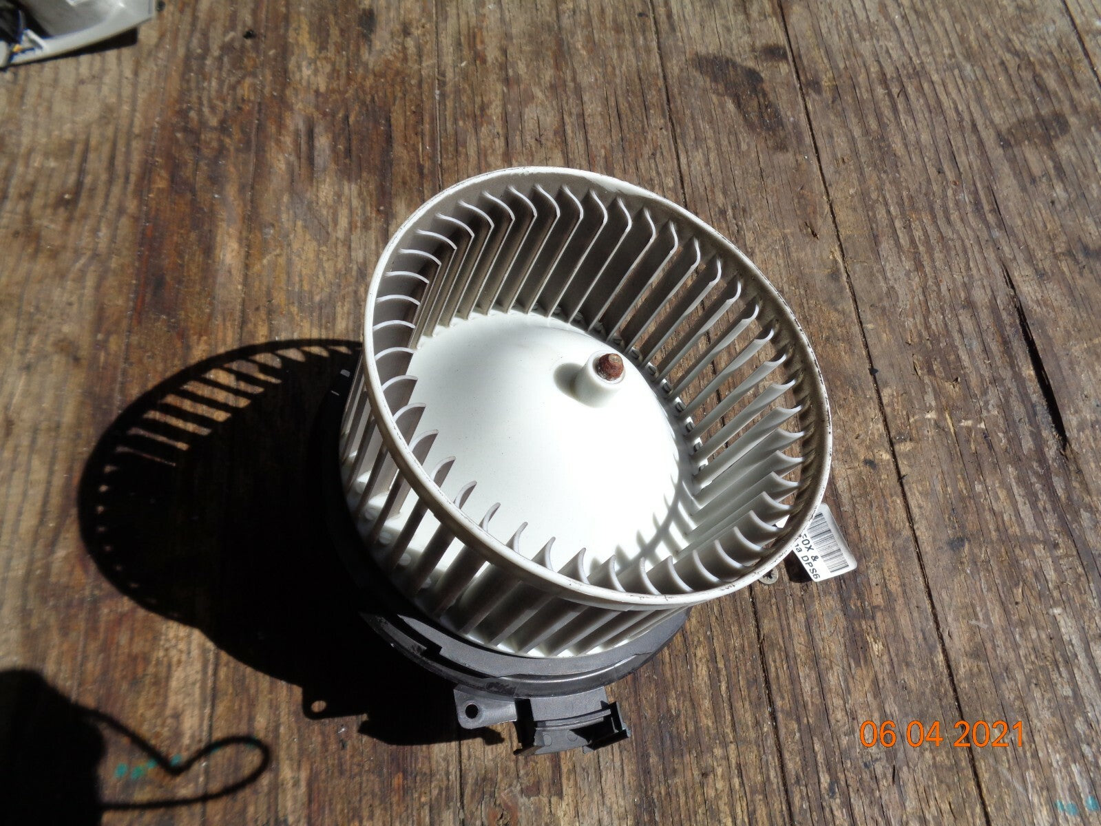 FORD FIESTA MK7 2017 1.25 PETROL HEATER BLOWER MOTOR VP8E2H 18456 BB