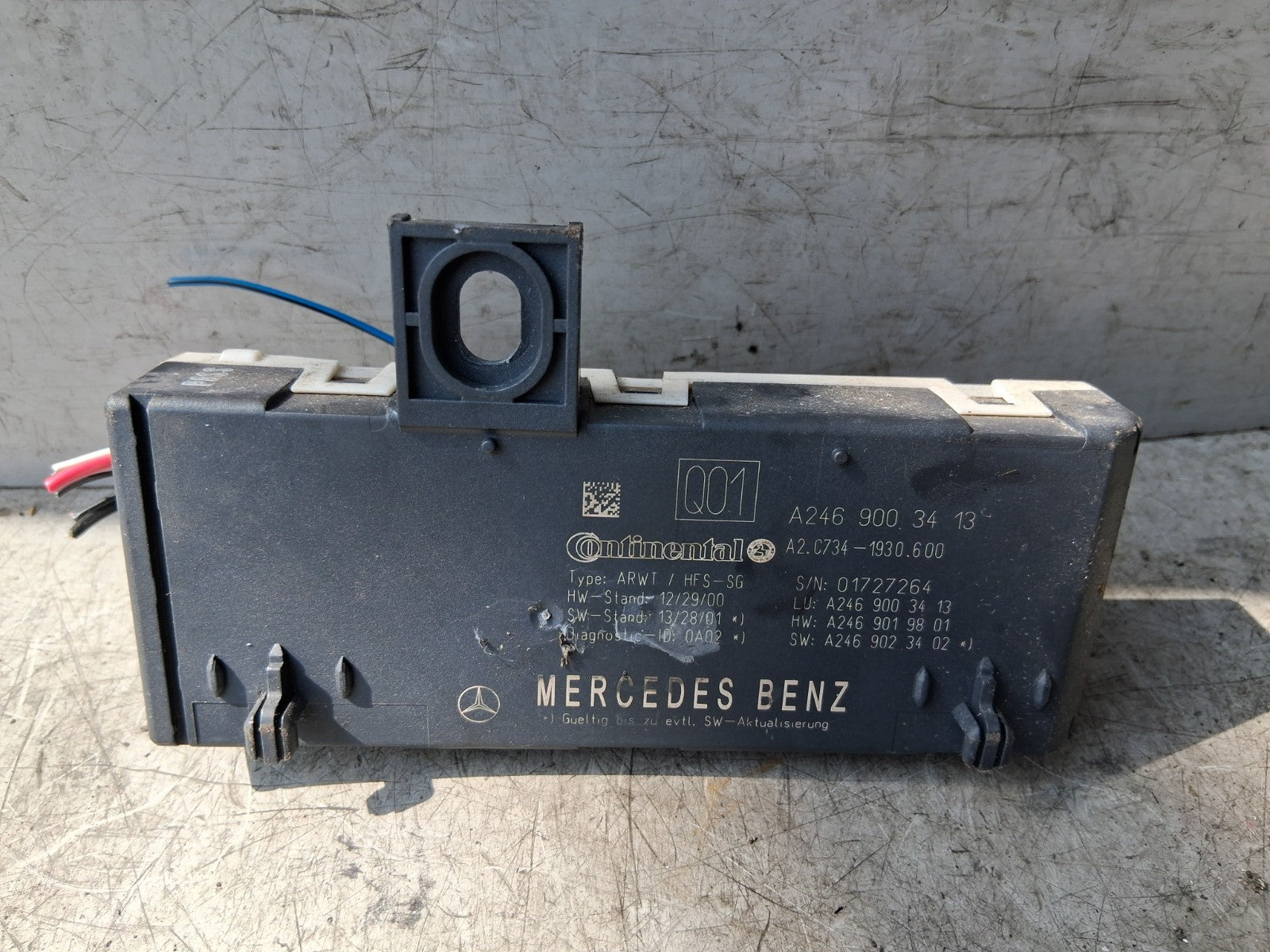 MERCEDES BENZ CLA 2014 BOOTLID CONTROL UNIT TRUNK LID MODULE A2469003413