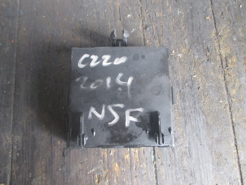 MERCEDES E CLASS 2014 NSF PASSENGER SIDE FRONT DOOR CONTROL UNIT A2129009128