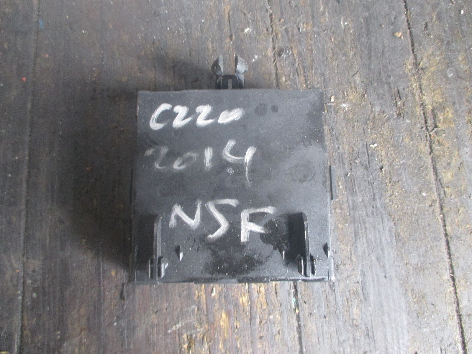 MERCEDES E CLASS 2014 NSF PASSENGER SIDE FRONT DOOR CONTROL UNIT A2129009128