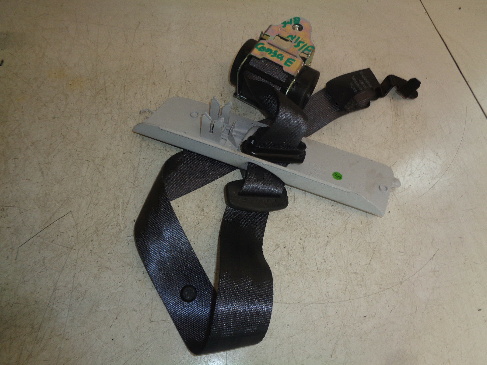 VAUXHAL CORSA E 2018 5 DOOR NSF PASSENGER SIDE FRONT DOOR SEAT BELT 13427740