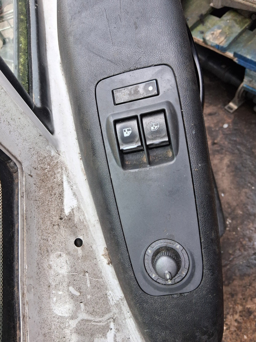 2016 PEUGEOT BOXER MK3 OSF DRIVER SIDE FRONT RIGHT COMPLETE DOOR WHITE
