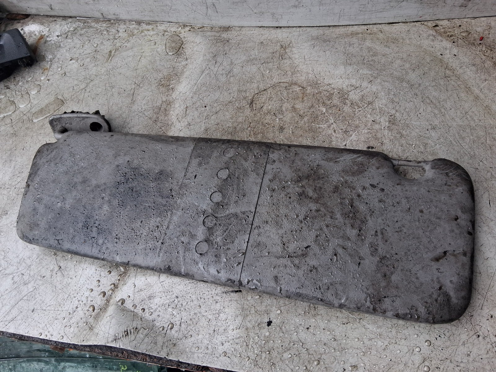 2022 VW VOLKSWAGEN CRAFTER MK2 OSF DRIVER SIDE FRONT RIGHT SUN VISOR SHADE