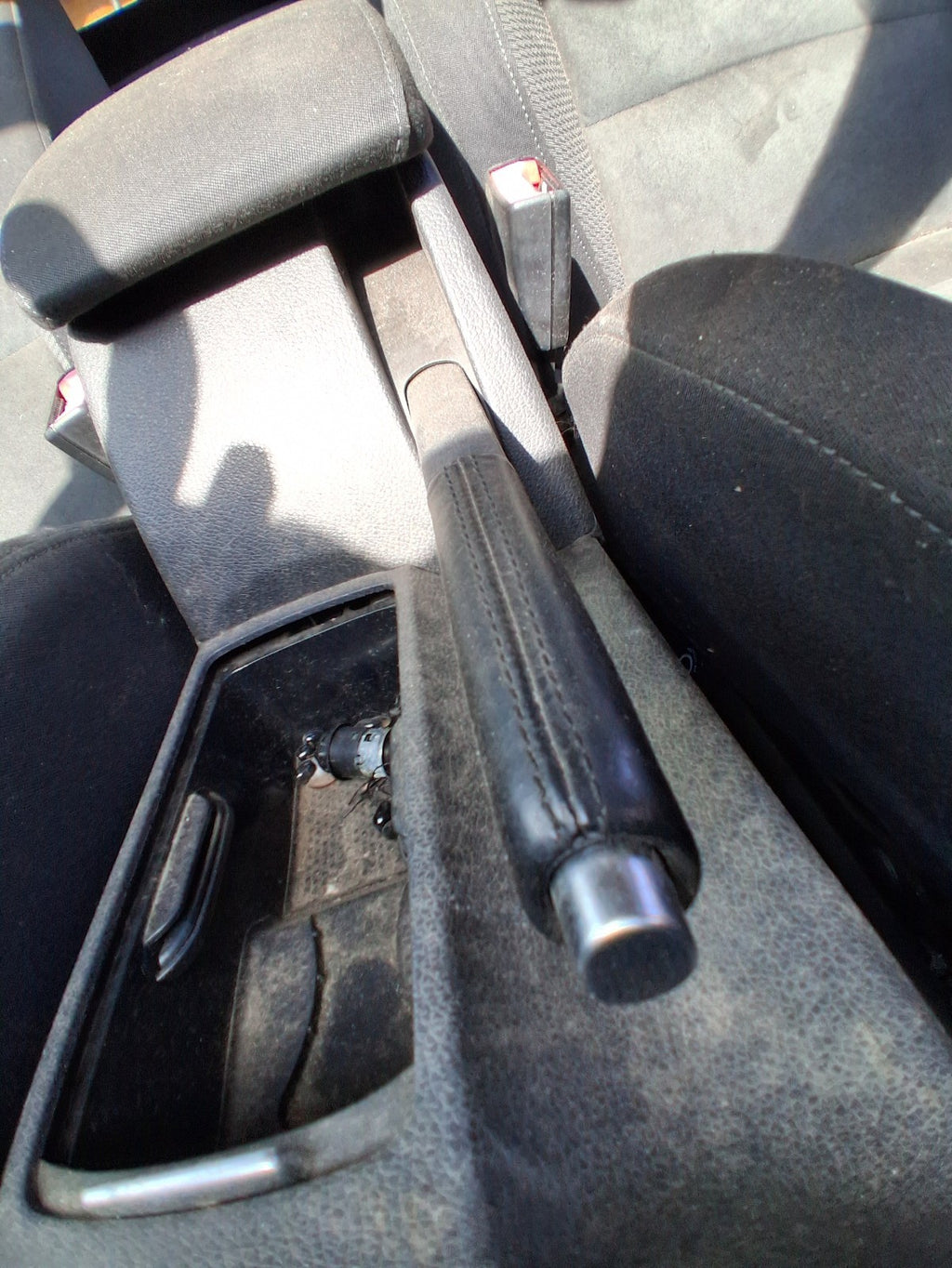 2012 VW VOLKSWAGEN GOLF MK6 MANUAL PARKING HANDBRAKE LEVER MECHANISM