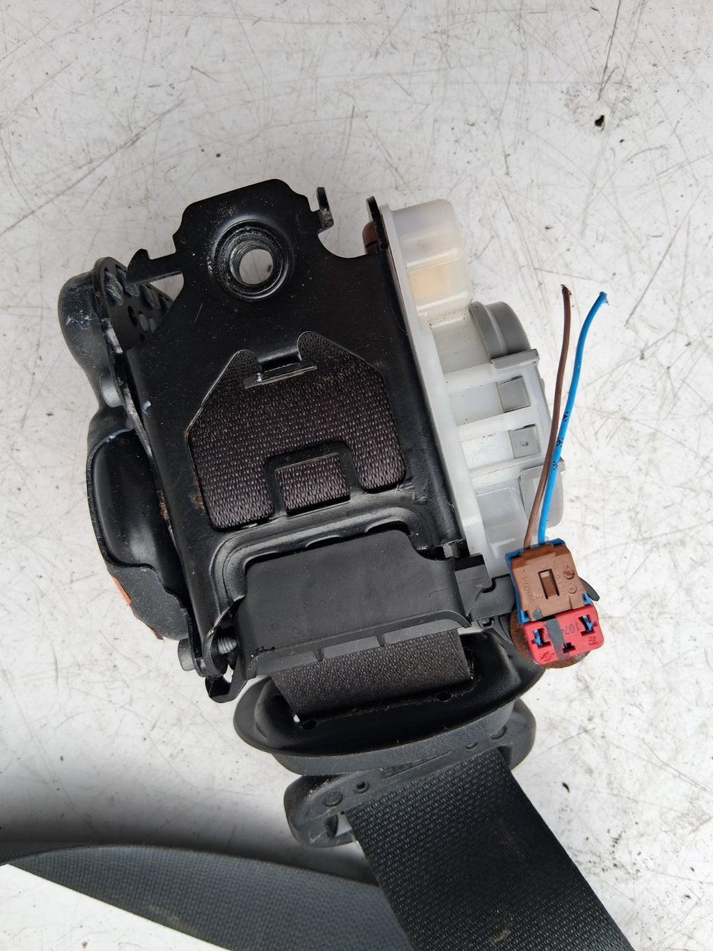 NISSAN QASHQAI MK2 2014 OSF OFF DRIVER RIGHT FRONT SEAT BELT 0589P1000220