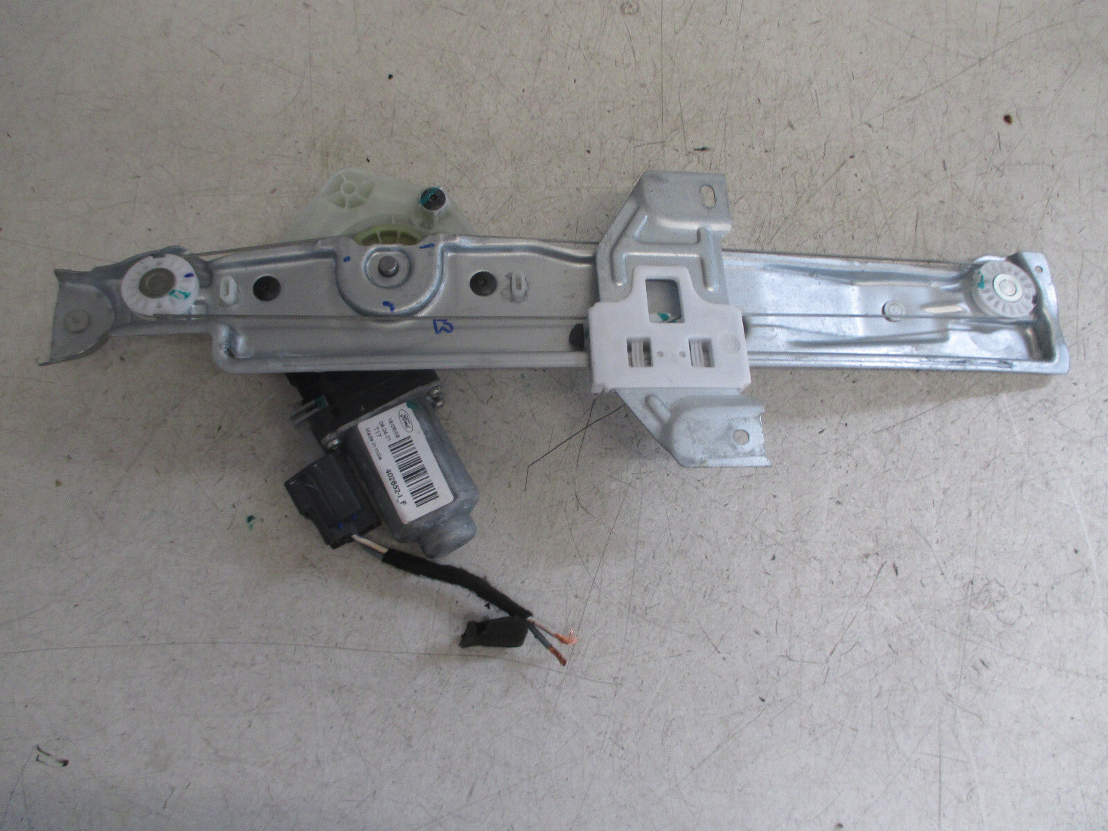 FORD KA +PLUS MK3 2018 NSR PASSENGER SIDE REAR WINDOW MOTOR REGULATOR