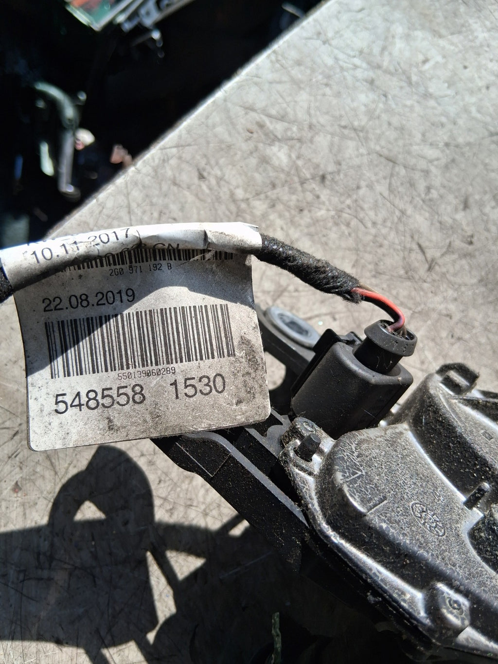 2019 VW VOLKSWAGEN POLO WINDSCREEN WIPER MOTOR W24388